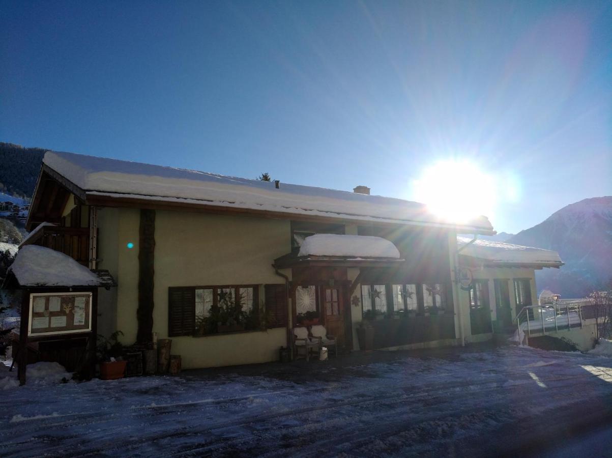B&B Chalet Rustica Inden, Leukerbad Exterior foto